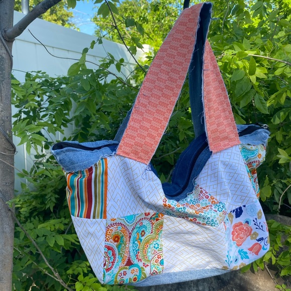 Patchwork Tote - Picture 9 of 10